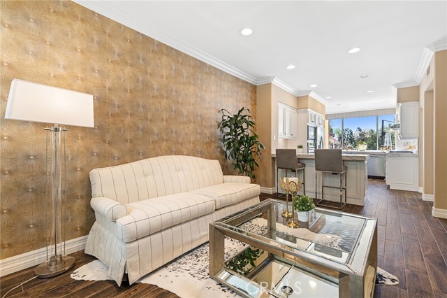 MLS #OC25234360 image #16