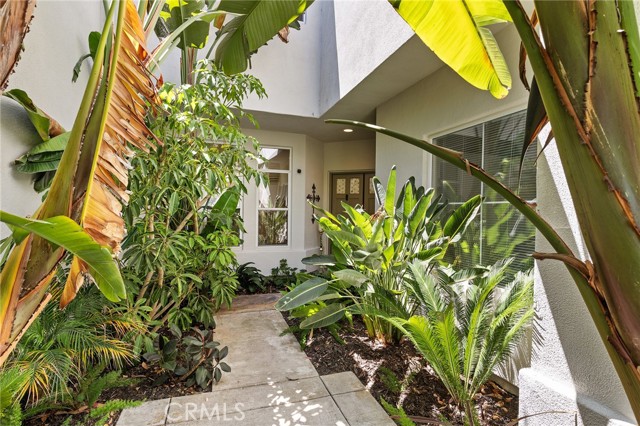 MLS #OC25234360 image #2