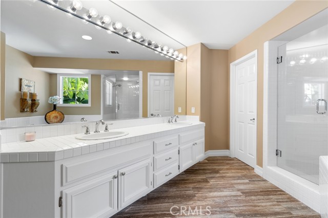 MLS #OC25234360 image #22