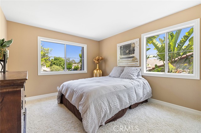 MLS #OC25234360 image #25