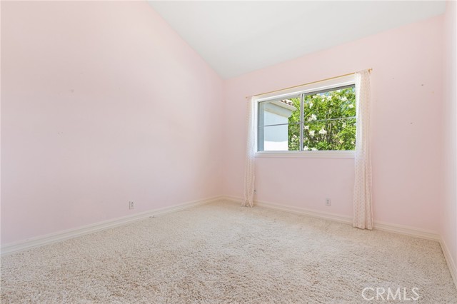 MLS #OC25234360 image #28