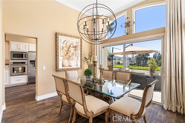 MLS #OC25234360 image #9