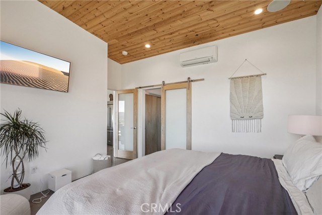 MLS #OC25234362 image #15