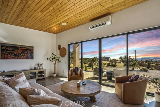 MLS #OC25234362 image #3