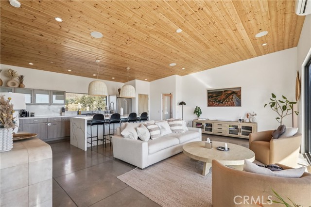 MLS #OC25234362 image #7