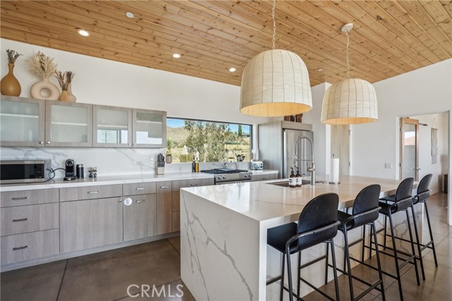 MLS #OC25234362 image #9