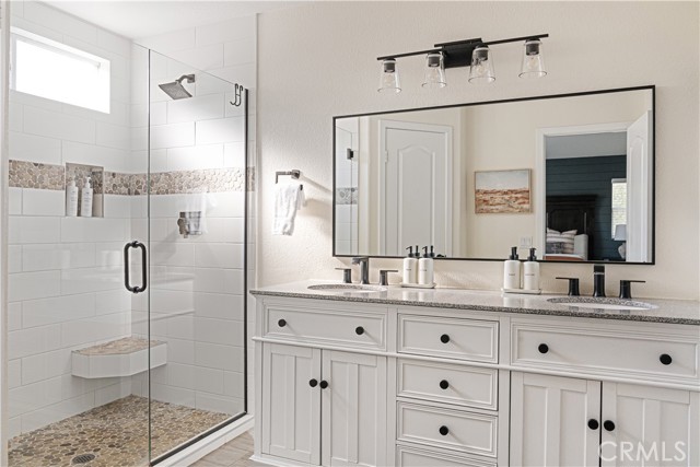 MLS #OC25234364 image #16
