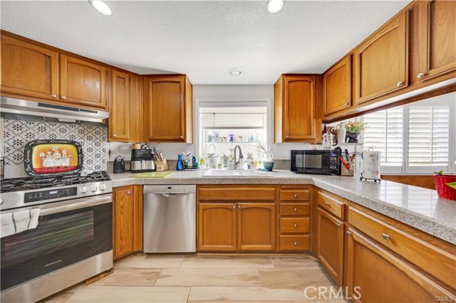 MLS #OC25234370 image #14