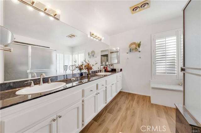 MLS #OC25234370 image #26