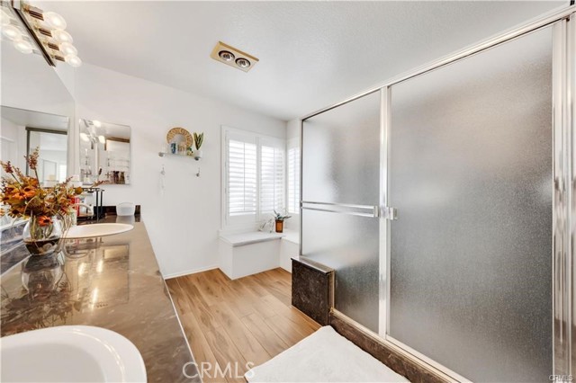 MLS #OC25234370 image #27