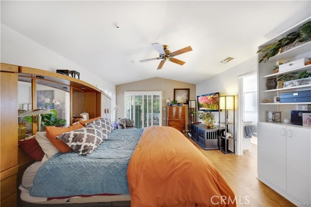 MLS #OC25234370 image #28