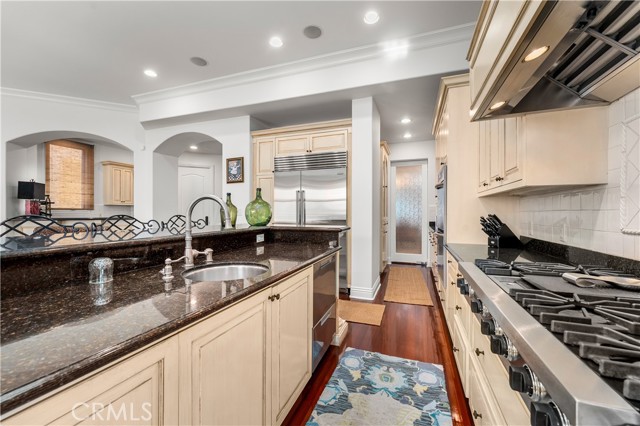 MLS #OC25234374 image #22