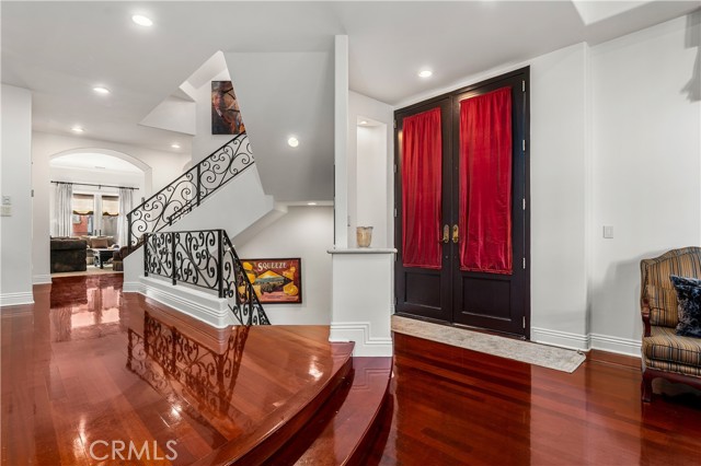 MLS #OC25234374 image #3