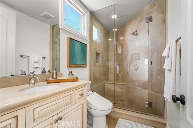 MLS #OC25234374 image #41