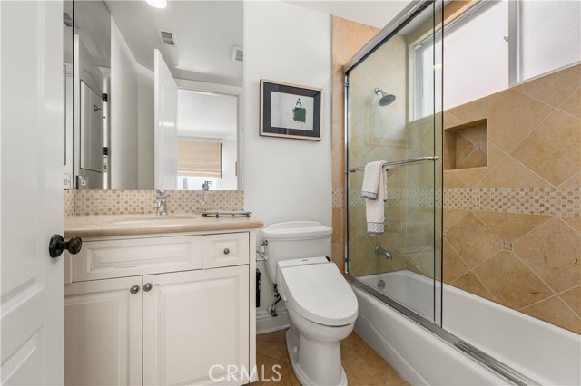 MLS #OC25234374 image #44