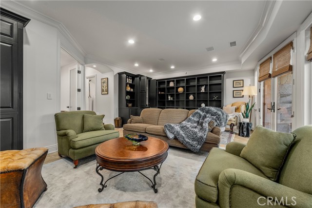 MLS #OC25234374 image #68