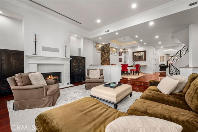 MLS #OC25234374 image #9