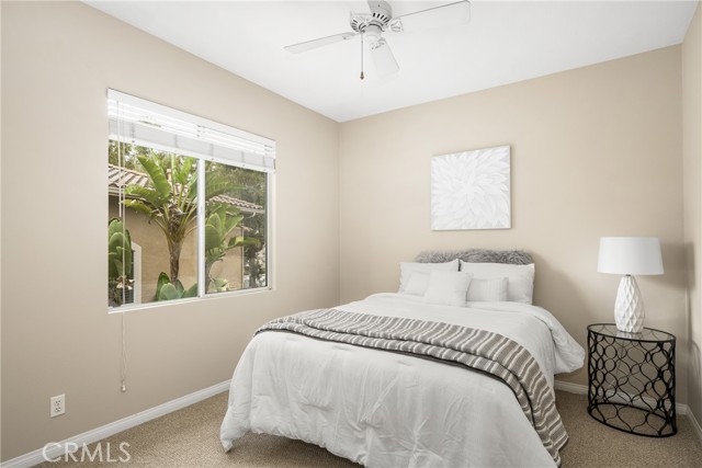 MLS #OC25234487 image #35