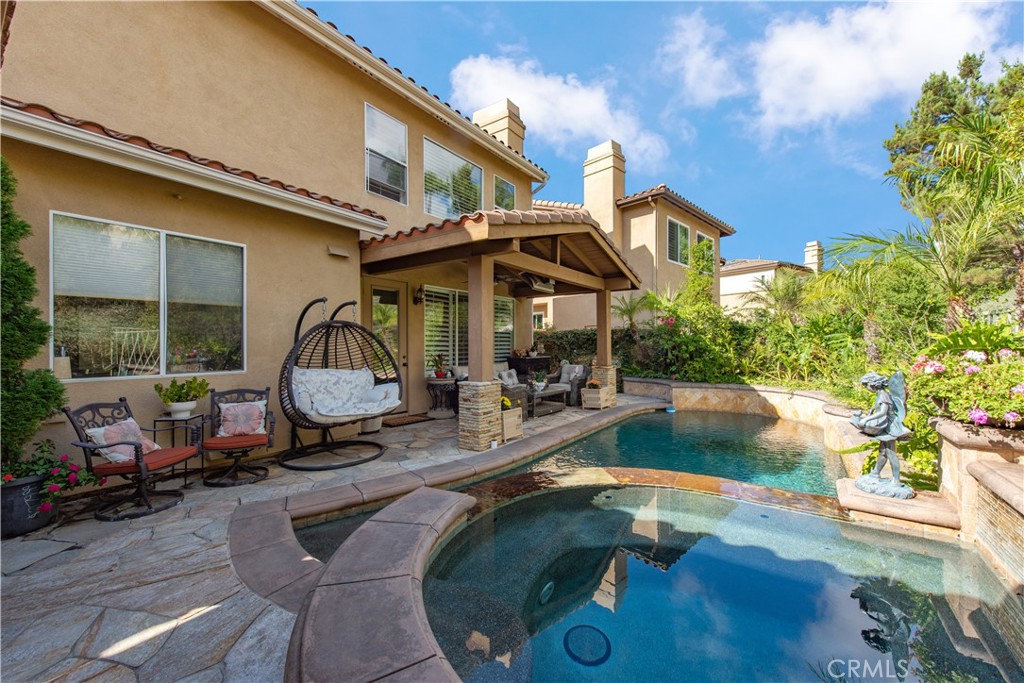 MLS #OC25234504 image #10