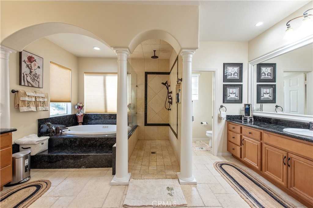 MLS #OC25234504 image #8