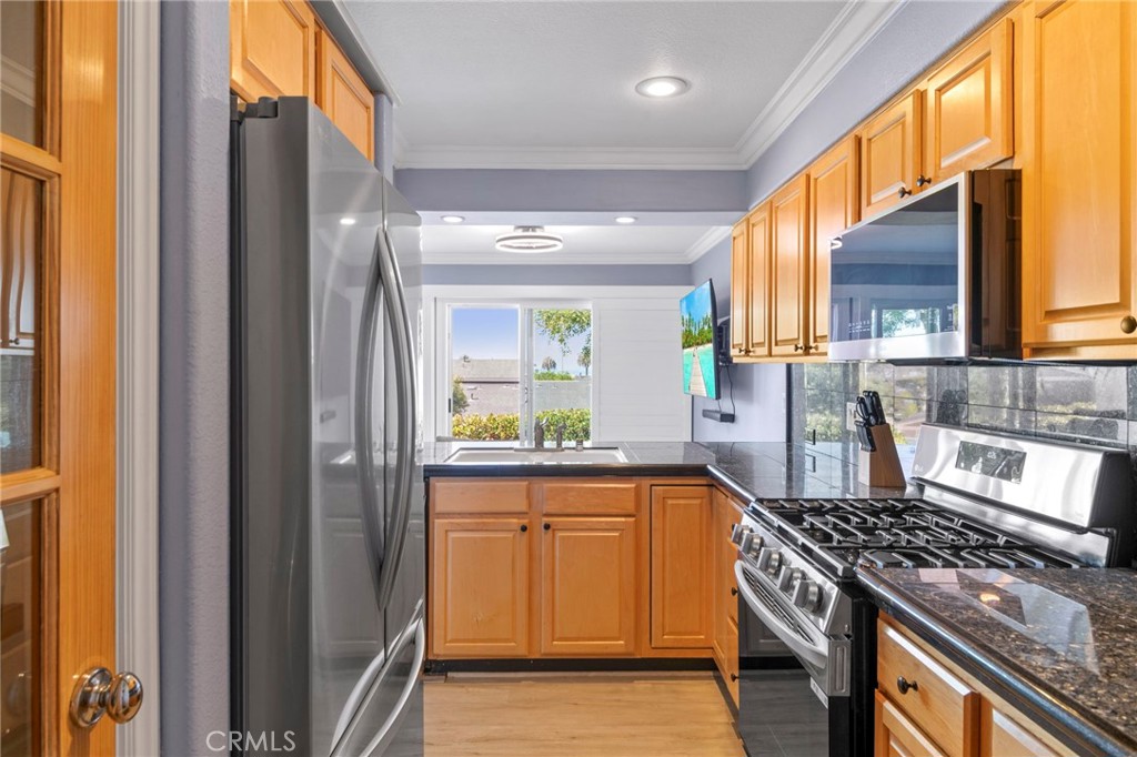 MLS #OC25234522 image #11