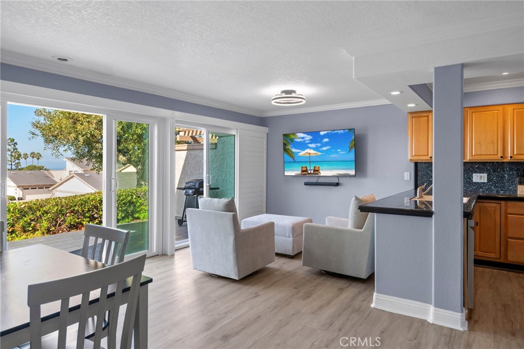 MLS #OC25234522 image #5