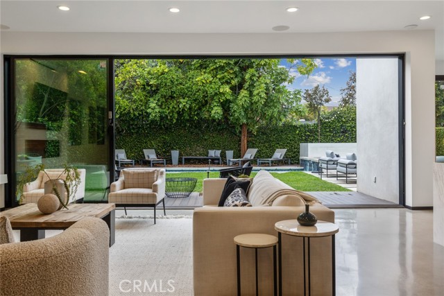 MLS #OC25234616 image #19