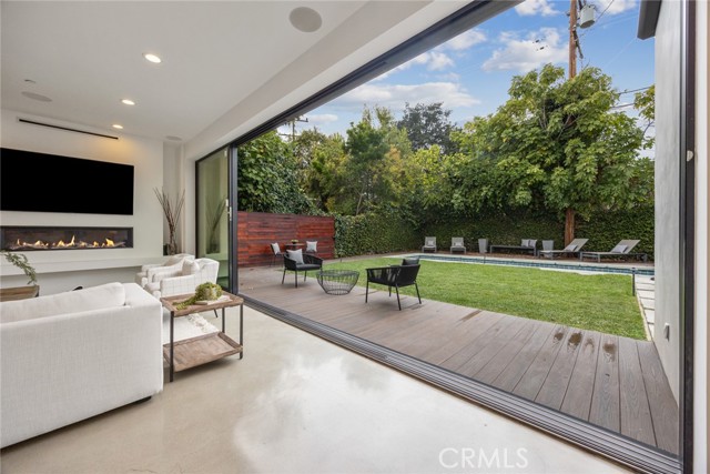 MLS #OC25234616 image #21