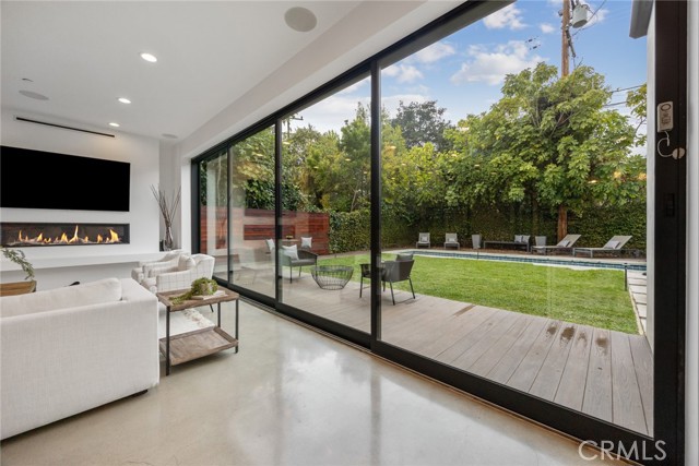 MLS #OC25234616 image #25