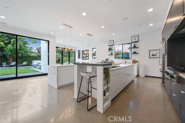 MLS #OC25234616 image #35