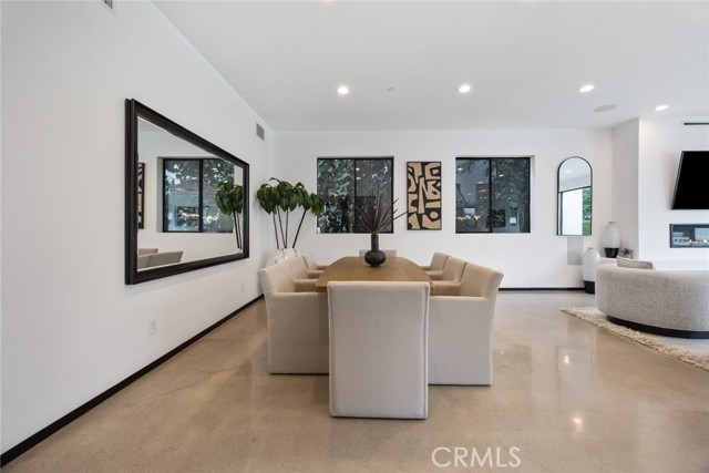 MLS #OC25234616 image #36