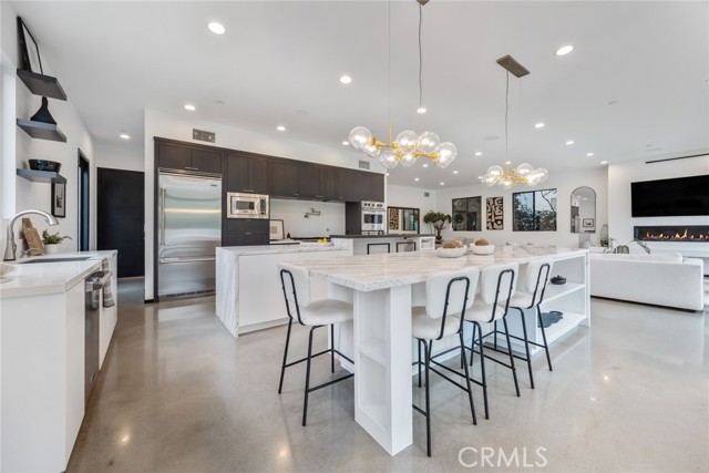 MLS #OC25234616 image #5