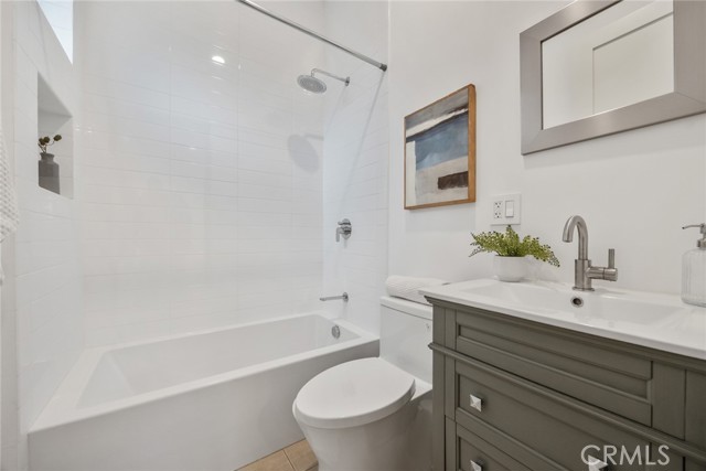 MLS #OC25234616 image #63