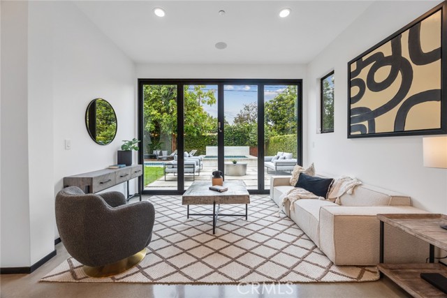 MLS #OC25234616 image #7