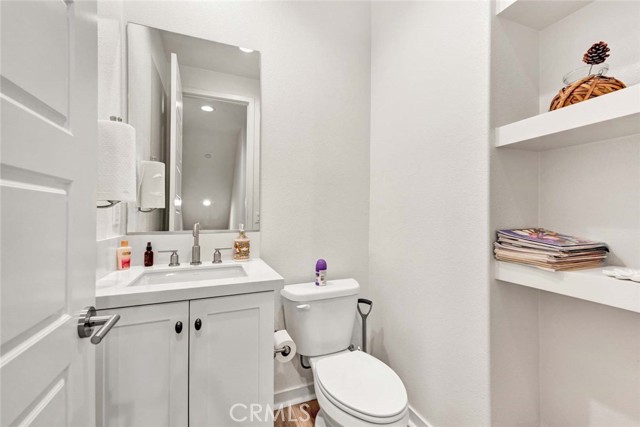 MLS #OC25221235 image #11