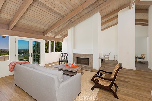 MLS #OC25234646 img 10