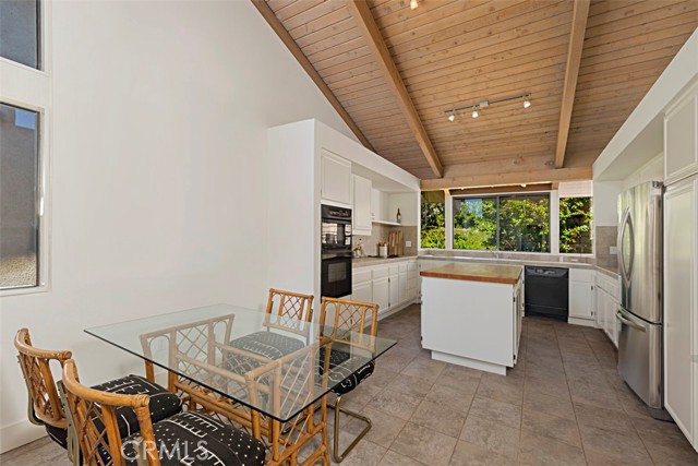 MLS #OC25234646 img 8