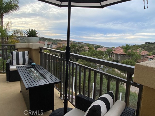 MLS #OC25234691 image #4