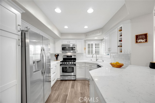 MLS #OC25234698 image #18