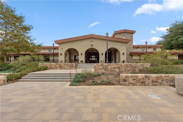 MLS #OC25234749 image #24