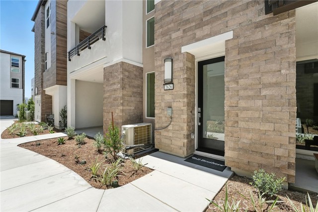 MLS #OC25234750 image #12