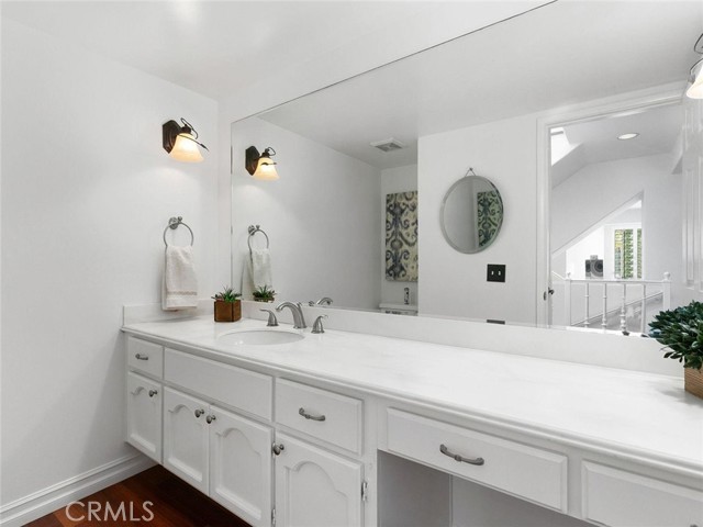 MLS #OC25234810 image #17