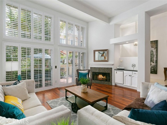 MLS #OC25234810 image #3