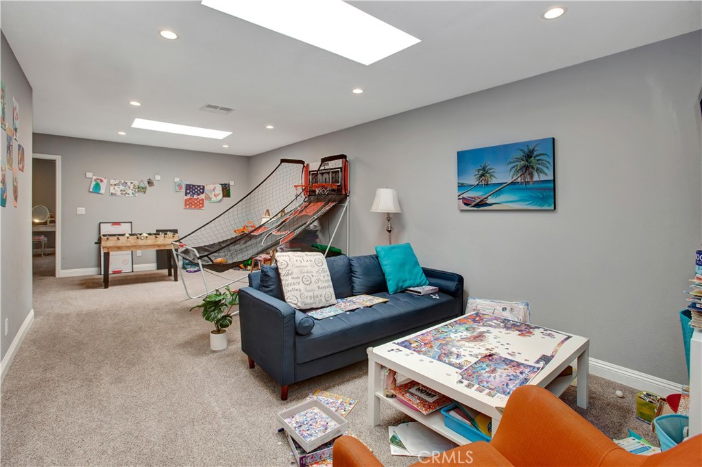 MLS #OC25234819 image #11