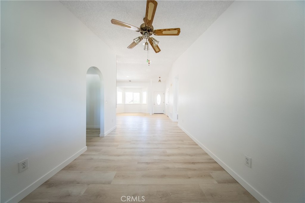 MLS #OC25234855 image #10