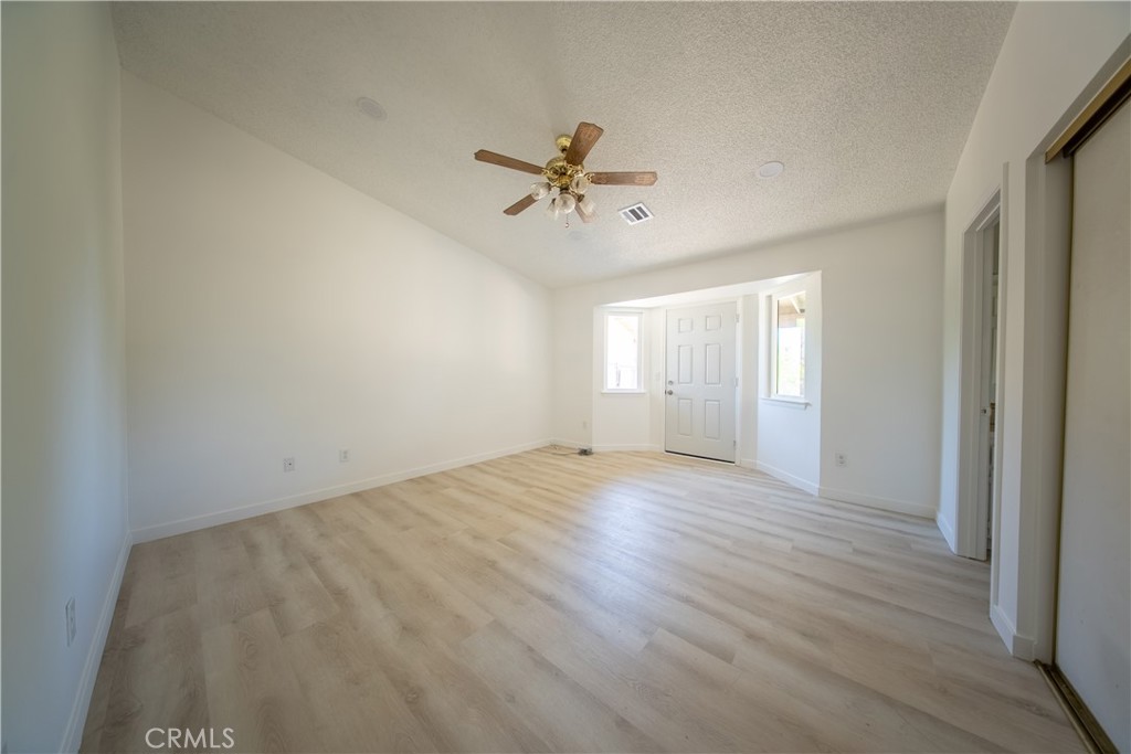 MLS #OC25234855 image #28