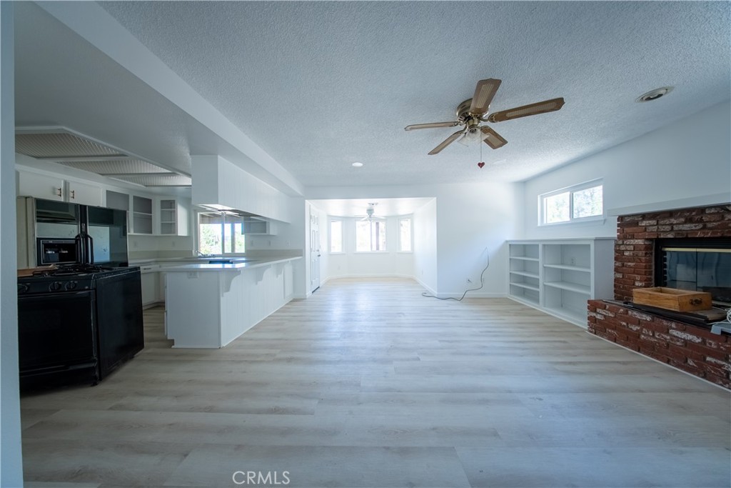 MLS #OC25234855 image #30