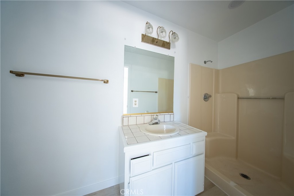 MLS #OC25234855 image #31