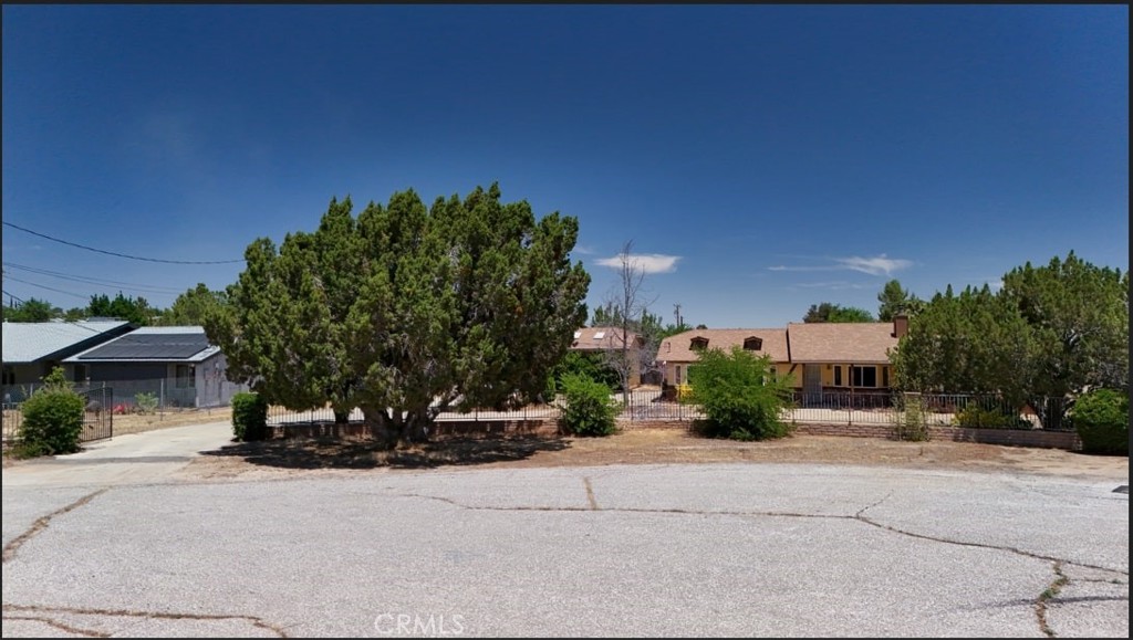 MLS #OC25234855 image #5