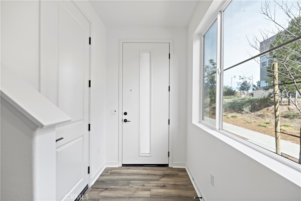 MLS #OC25234934 image #1